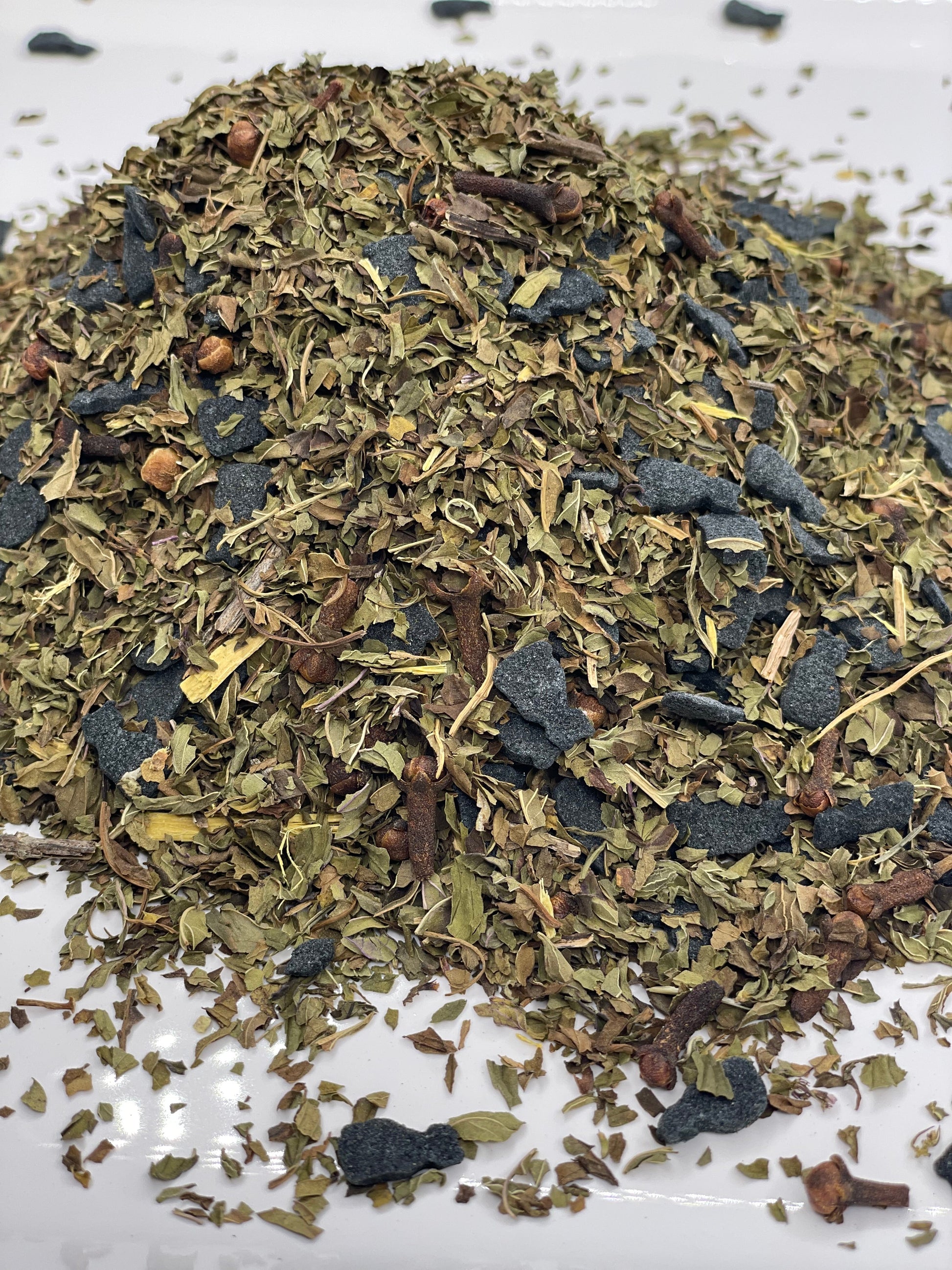 Witchy Pooh's Put A Spell On You Loose Leaf Licorice Peppermint Herbal Tea with Candy Black Cats, Caffeine Free-4