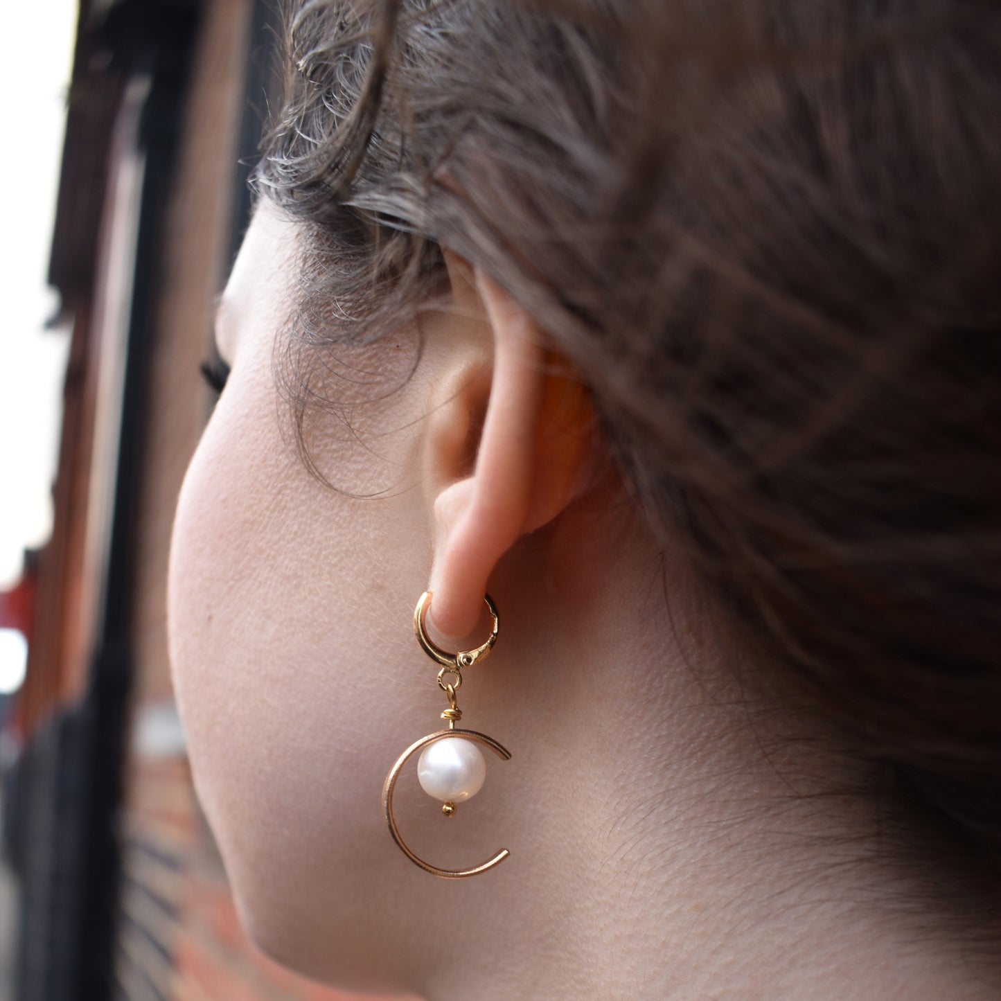 Minimalist circle and freshwater pearl hoop earrings | by Ifemi Jewels-1