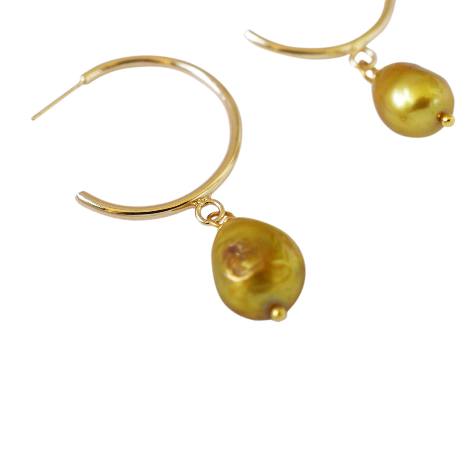 Gold freshwater pearl hoop earrings | by Ifemi Jewels-4