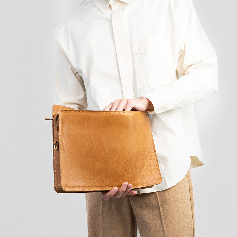 Leather bag for laptop - The File-3